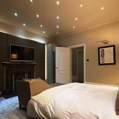 Elizabeth'S Place - London'S Hidden Gem Εξωτερικό φωτογραφία